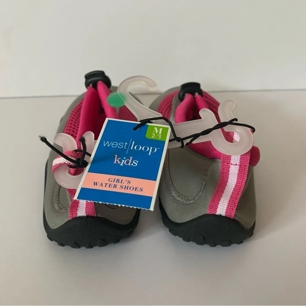 NWT. WEST LOOP Girls Water Shoes
